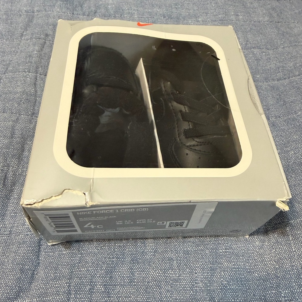 Nike Force 1 Crib  Sneakers in Black